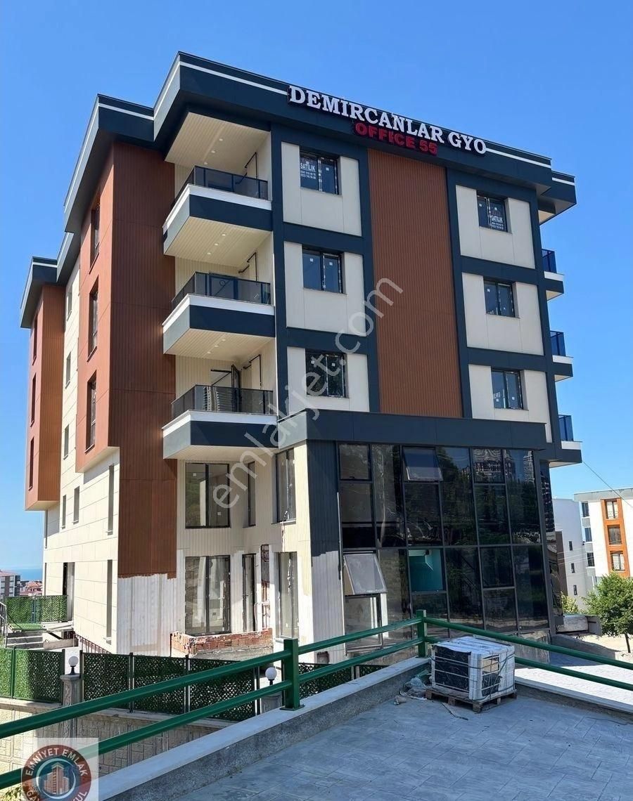 Satılık 1+1ofis