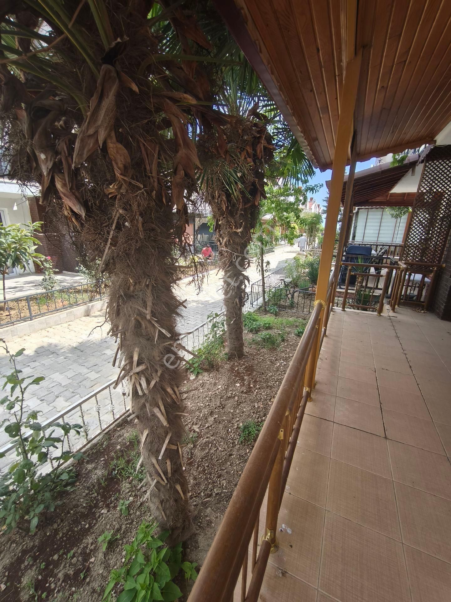 Deniz Tarafında Uygun Villa - Görsel 32