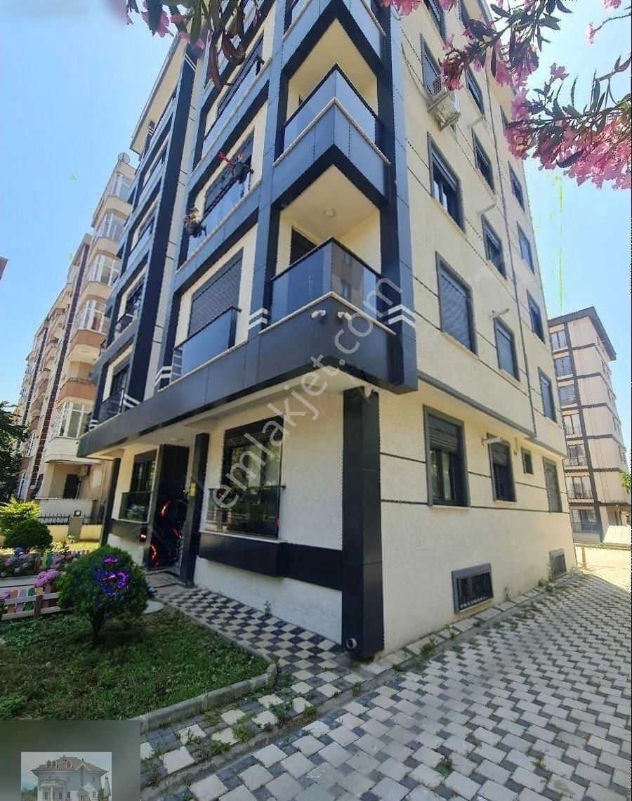 Dragos Sahilde Yeni Binada Satilik 2+1daıre