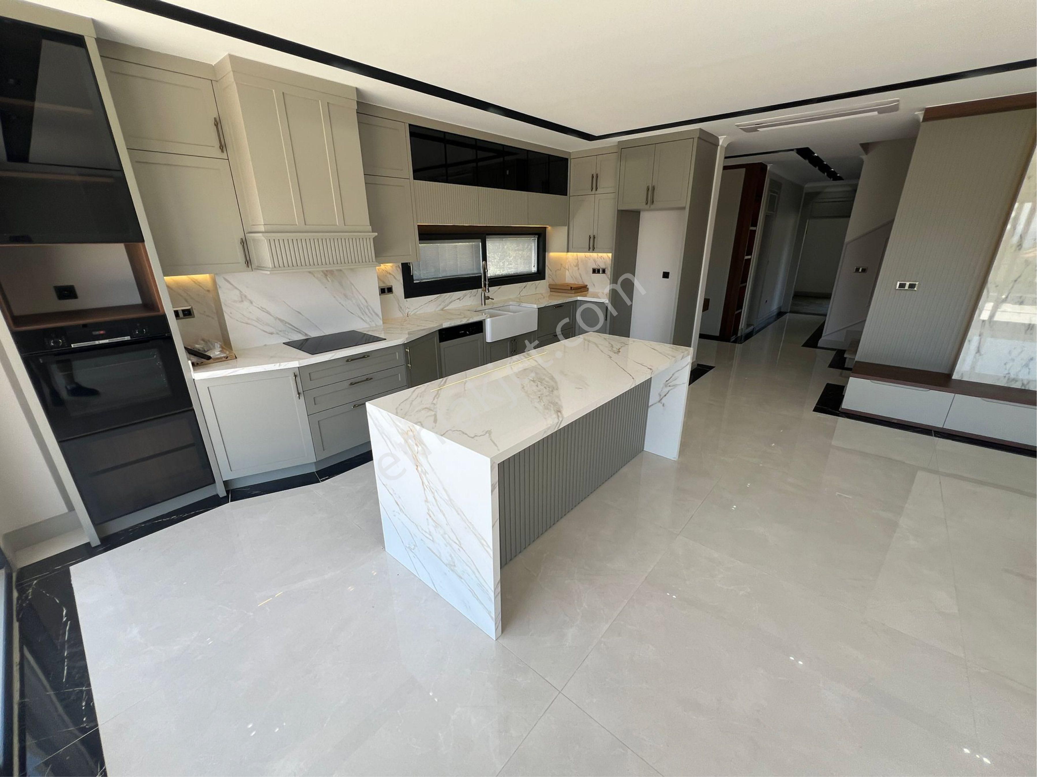 🩷cemre Emlaktan Altınoluk Bölgesinde Satılık Sıfır 4+1 Havuzlu Villalar🩷 - Görsel 34