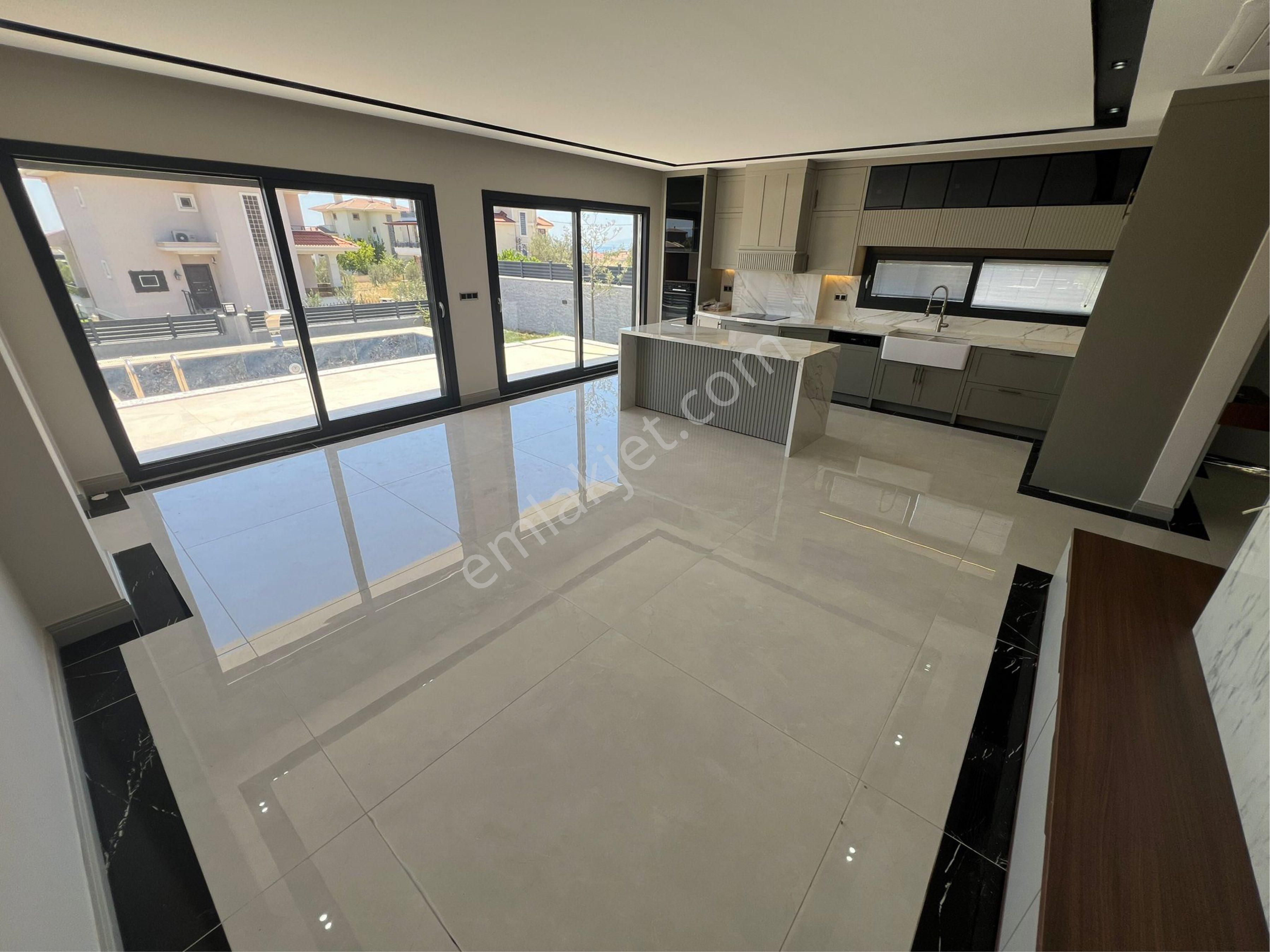 🩷cemre Emlaktan Altınoluk Bölgesinde Satılık Sıfır 4+1 Havuzlu Villalar🩷 - Görsel 24