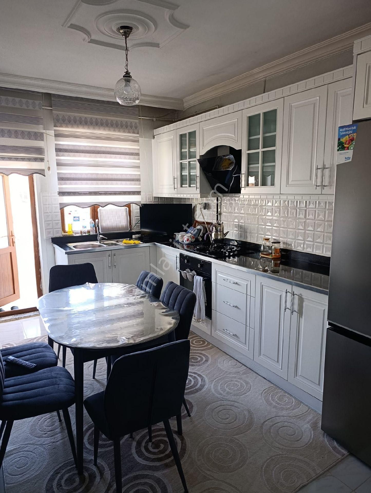 Gaziler Şehmus Pastanesi Civarı 3+1 Satılık Daire