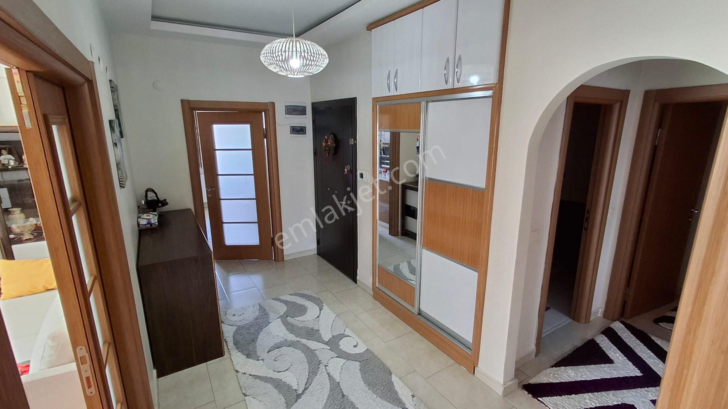 Mükemmel Konumlu Güney Cepheli Kombili Daire