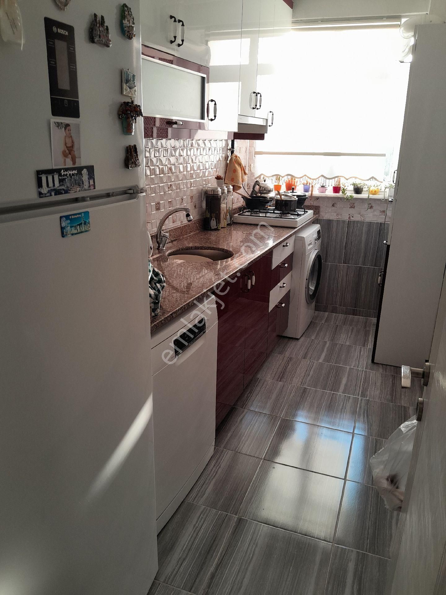 Yenibosna Yıldırım Beyazıt Cad Satılık 3+1 Daire - Görsel 11