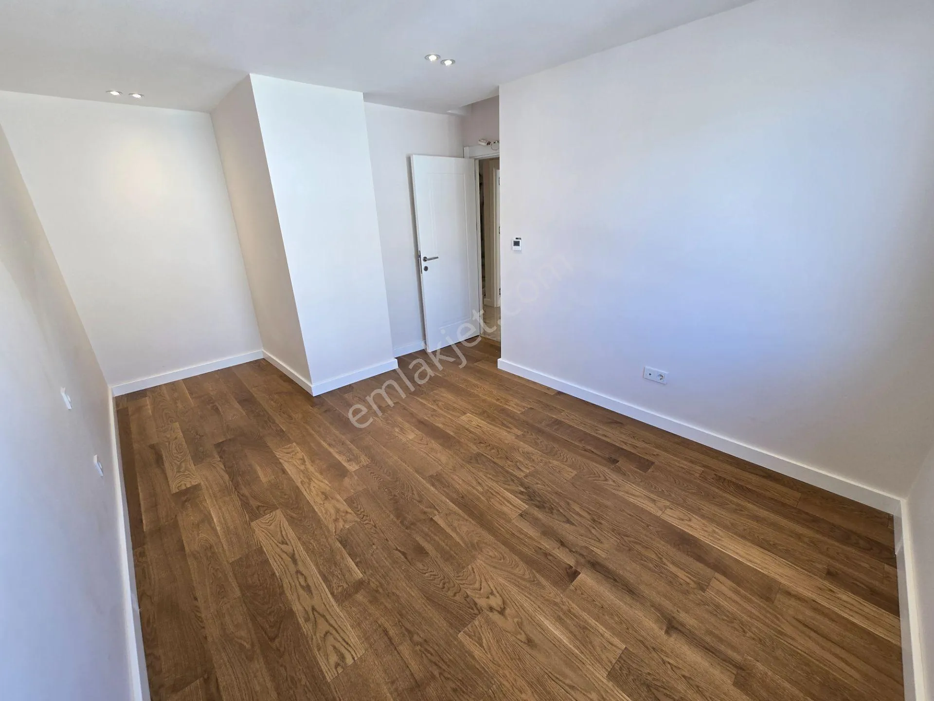 Tam Merkezde Eşsiz Boğaz Manzaralı 3+1 150 M2 Lüx Dublex Daire - Görsel 15