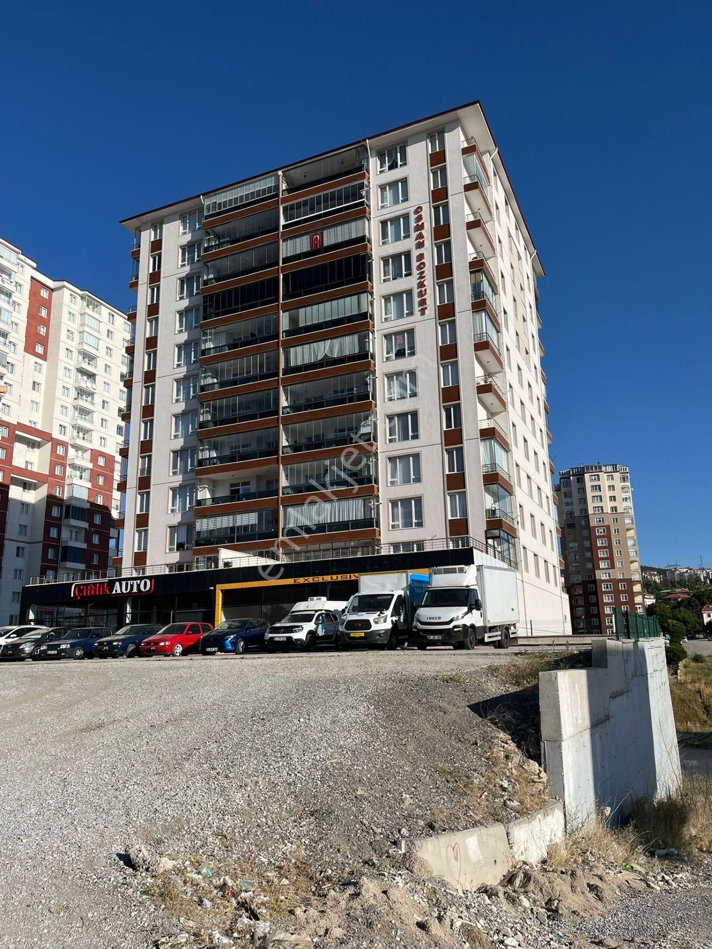 Bölgenin En Prestijli Binasında 4+1 Satılık Daire ** Burcu Emlak
