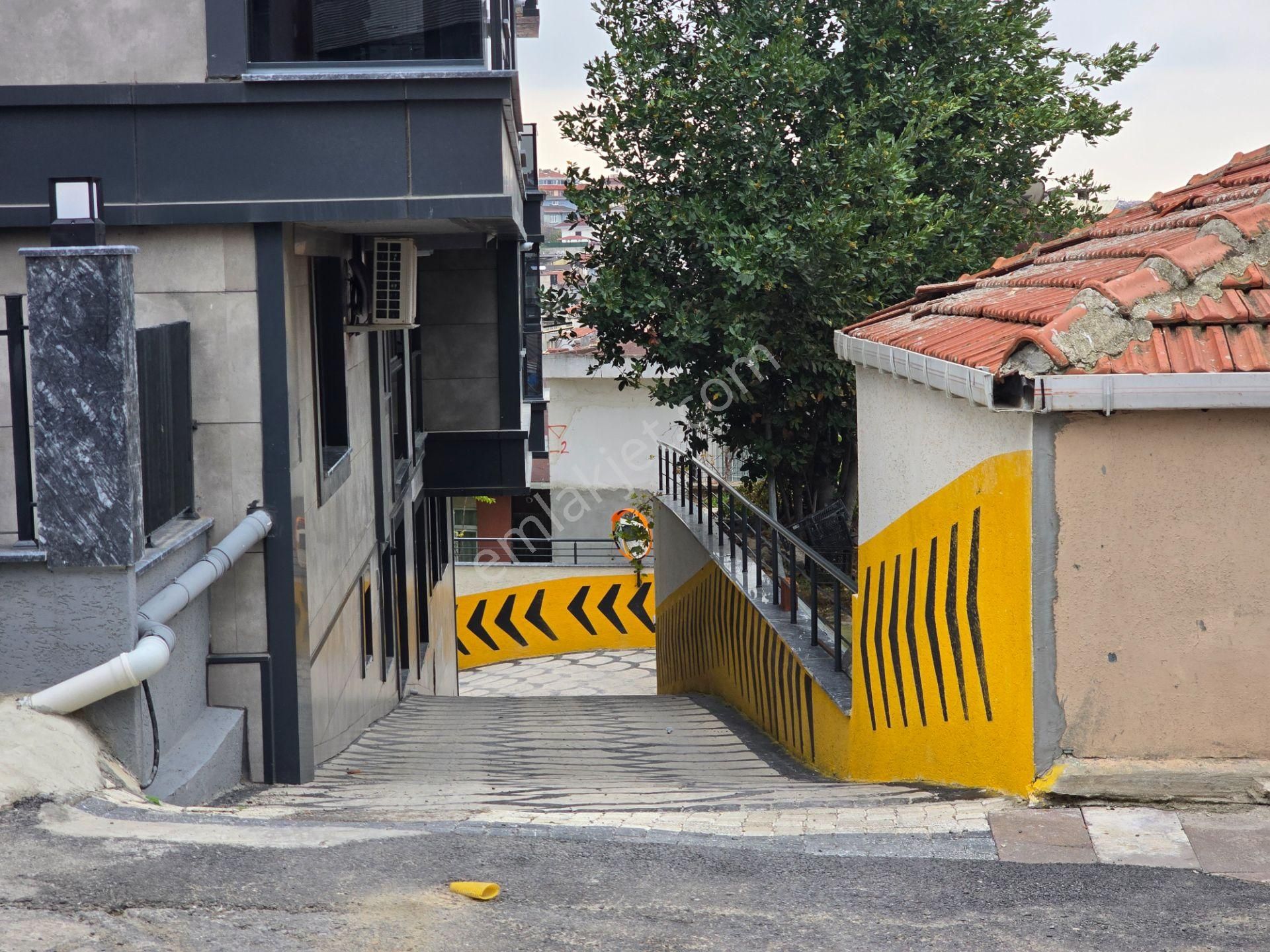 Sıfır Binada Deniz Manzaralı Teraslı Otoparklı 4+2 270 M2 Dublex - Görsel 35