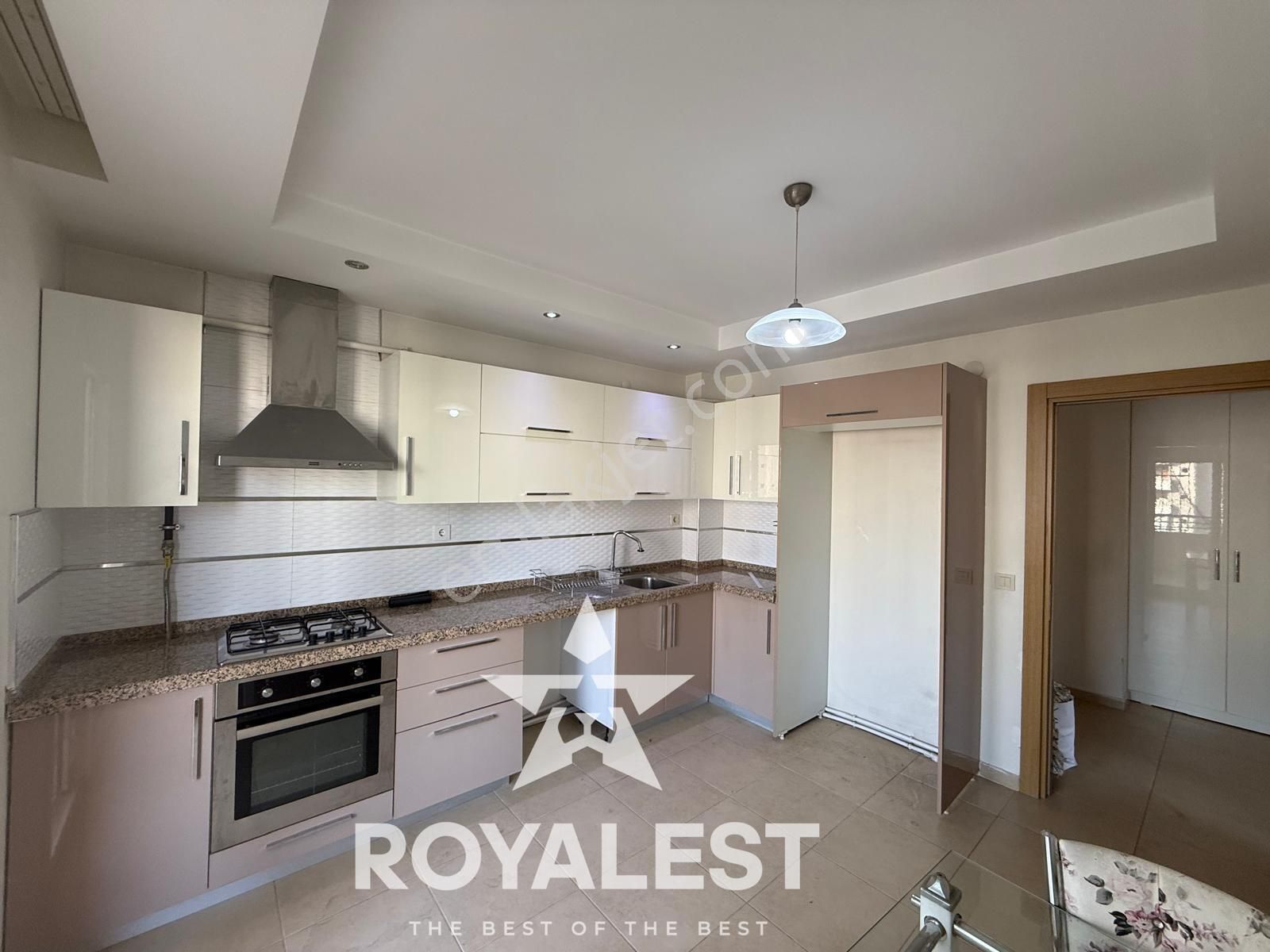 Royalest’ten 3+1 Satılık Direkt Hasarsız Prestijli Daire