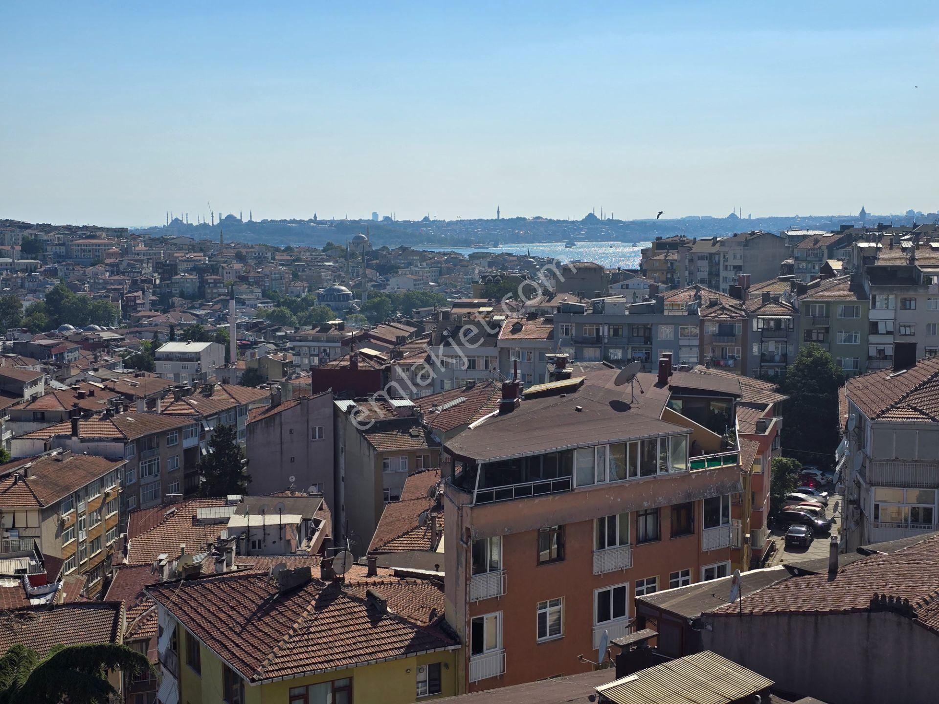 Sıfır Binada Deniz Manzaralı Teraslı Otoparklı 4+2 310 M2 Dublex - Görsel 6