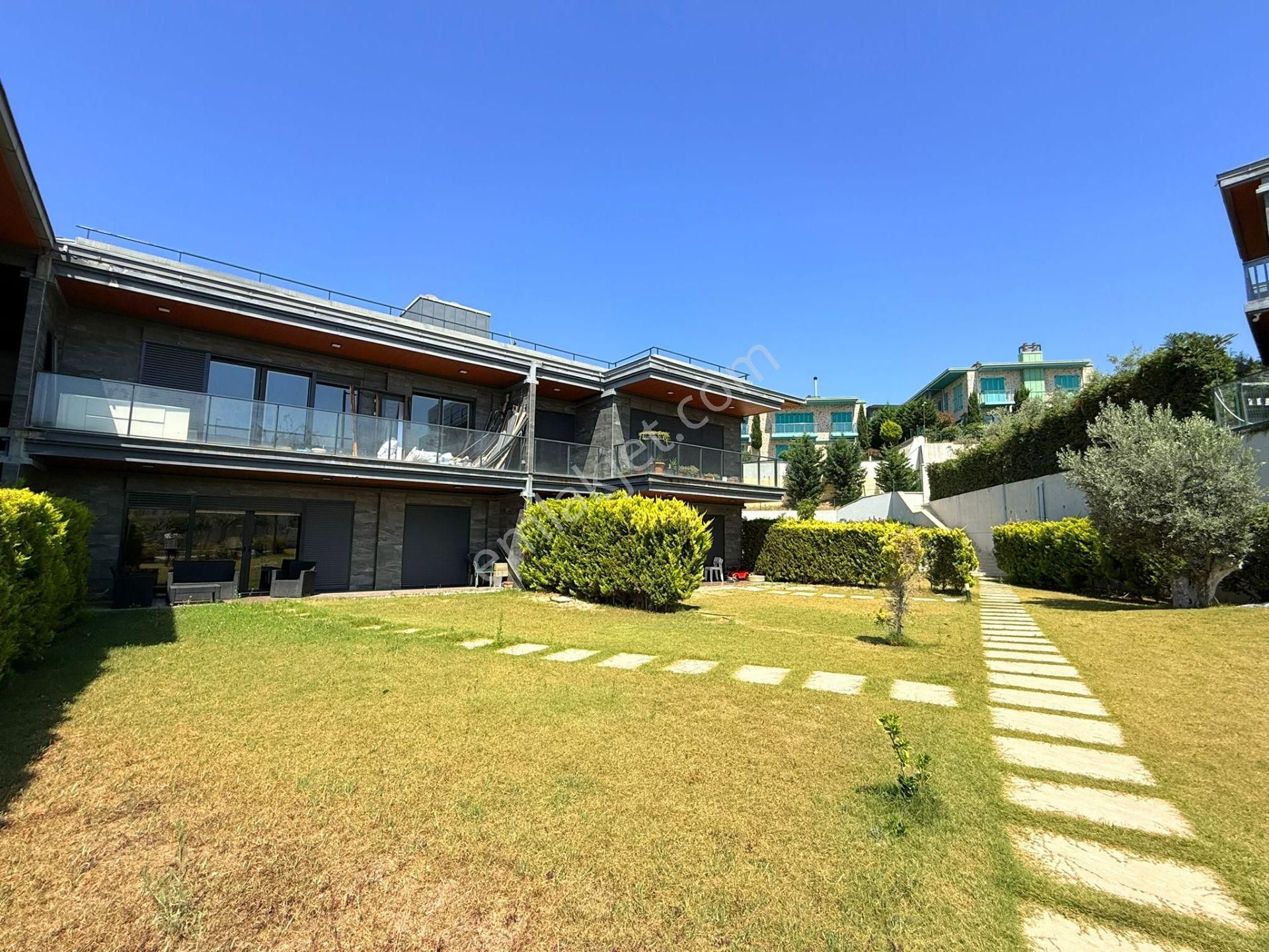 Marinada Sahıle Yakın-güvenlik-kapalı Otopark-havuz-fitness-yeni-doğalgazlı-ultra Lüx-özel Bahçeli - Görsel 3