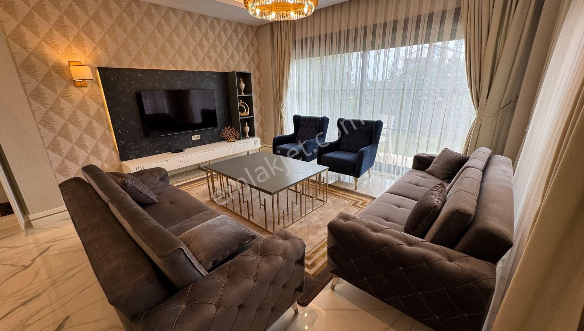 Belek’te Ultra Lüks 4+1 Tripleks Villa – Özel Bahçeli Ve Havuzlu - Görsel 4