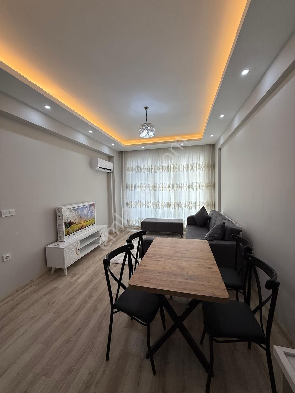 Tekirdağ Çorlu Emlaklarda Gümüş Towers De Kiralık 1+1 Eşyalı Daire
