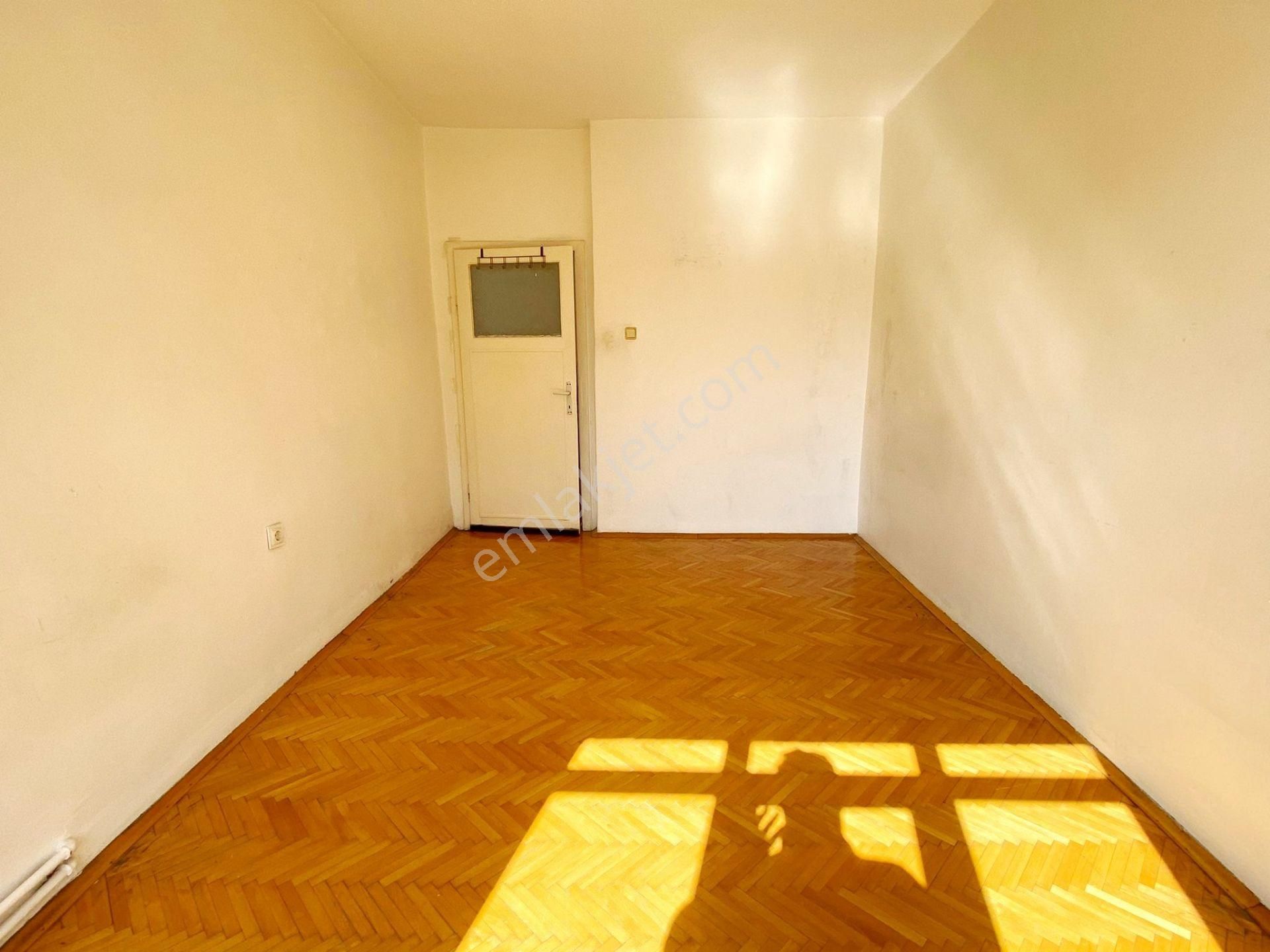 İncirli Mh. Cadde Üstünde Katta Isı Yalıtımlı Hazır Kiracılı 3+1 - Görsel 10