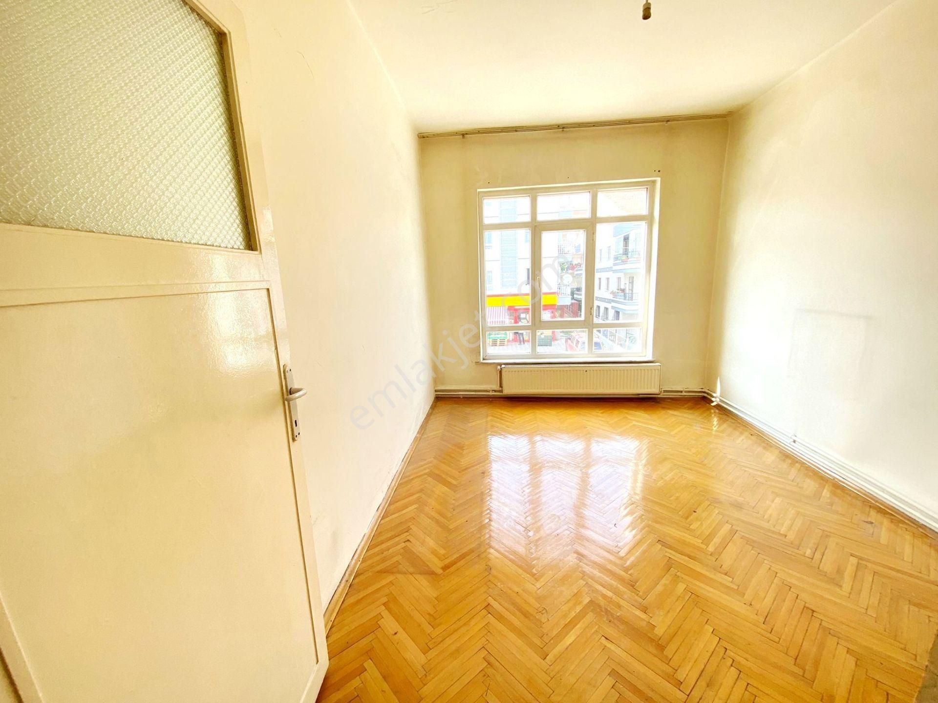 İncirli Mh. Cadde Üstünde Katta Isı Yalıtımlı Hazır Kiracılı 3+1 - Görsel 11