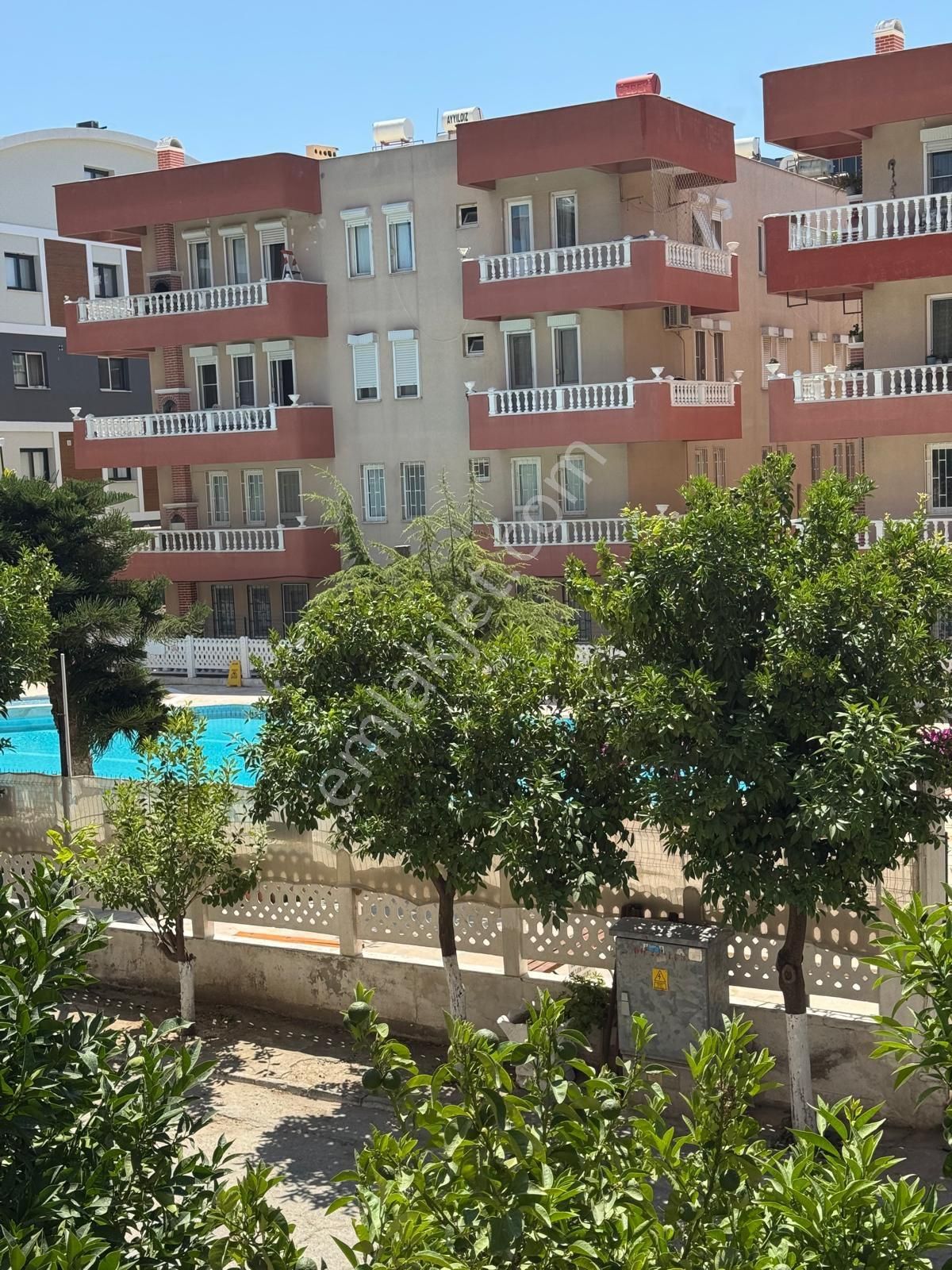 Havızlu Sitede 3+1 Daire - Görsel 3