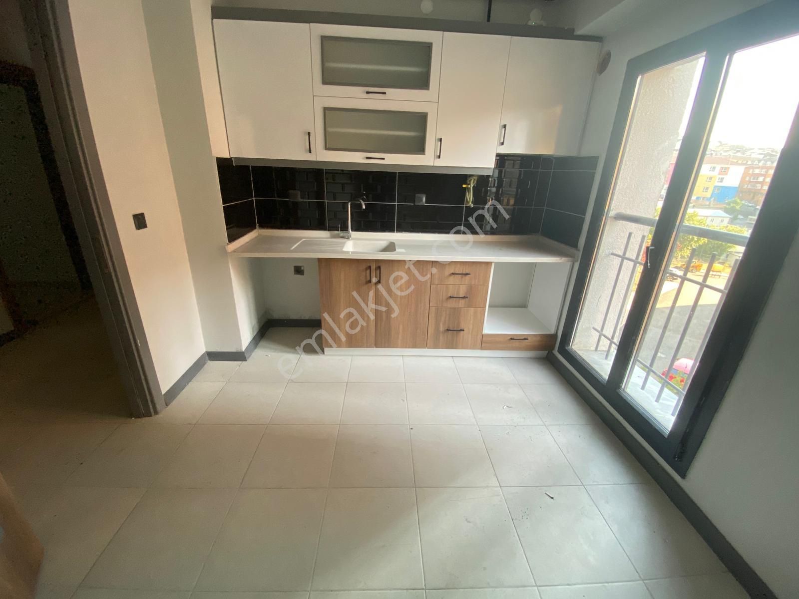 Gaziosmanpaşa Bağlarbaşı Mah. 7/a 1.etap Satılık Daire 2+1 Ve 91m2 3.arakat Site İçi - Görsel 8