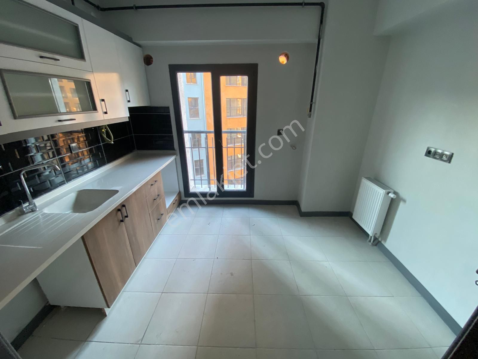 Gaziosmanpaşa Bağlarbaşı Mah. 7/a 1.etap Satılık Daire 2+1 Ve 91m2 3.arakat Site İçi - Görsel 7