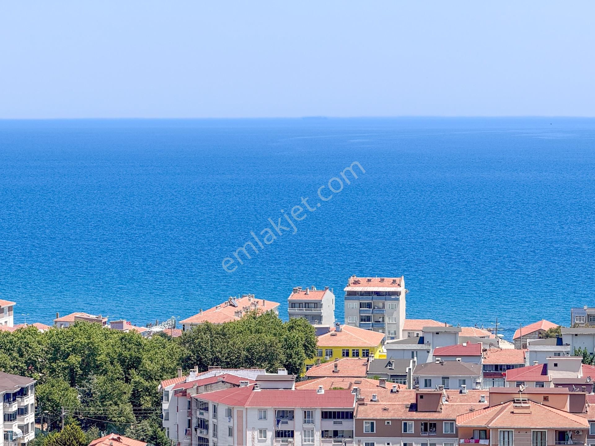 Kumbağ'da Deniz Manzaralı Havuzlu Eşyalı 2+1 Satılık Daire - Görsel 22