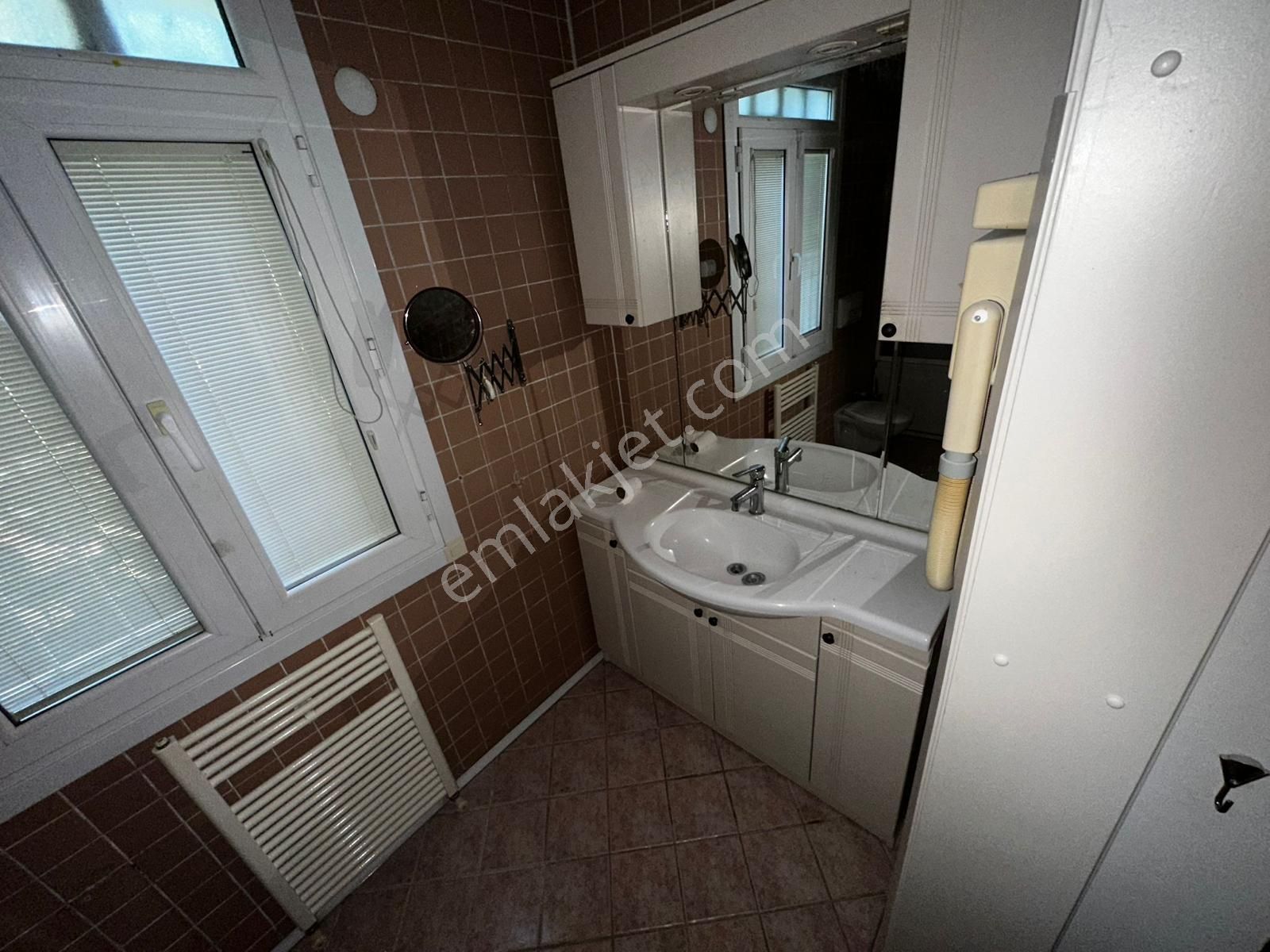 Ulus Solda Bahçe Kullanımlı 3.5+1 Otoparklı Satılık Daire - Görsel 20