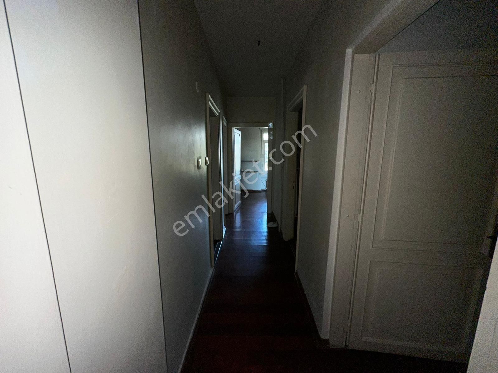 Ulus Solda Bahçe Kullanımlı 3.5+1 Otoparklı Satılık Daire - Görsel 21