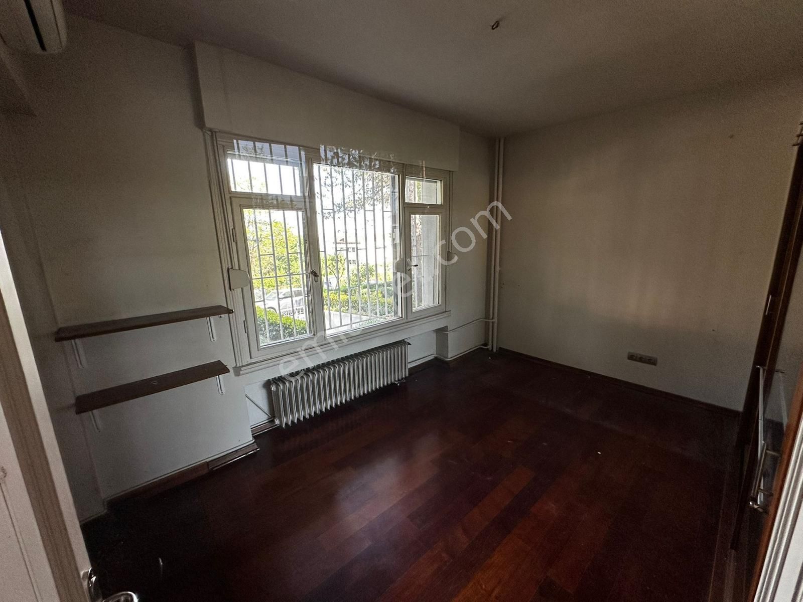 Ulus Solda Bahçe Kullanımlı 3.5+1 Otoparklı Satılık Daire - Görsel 27