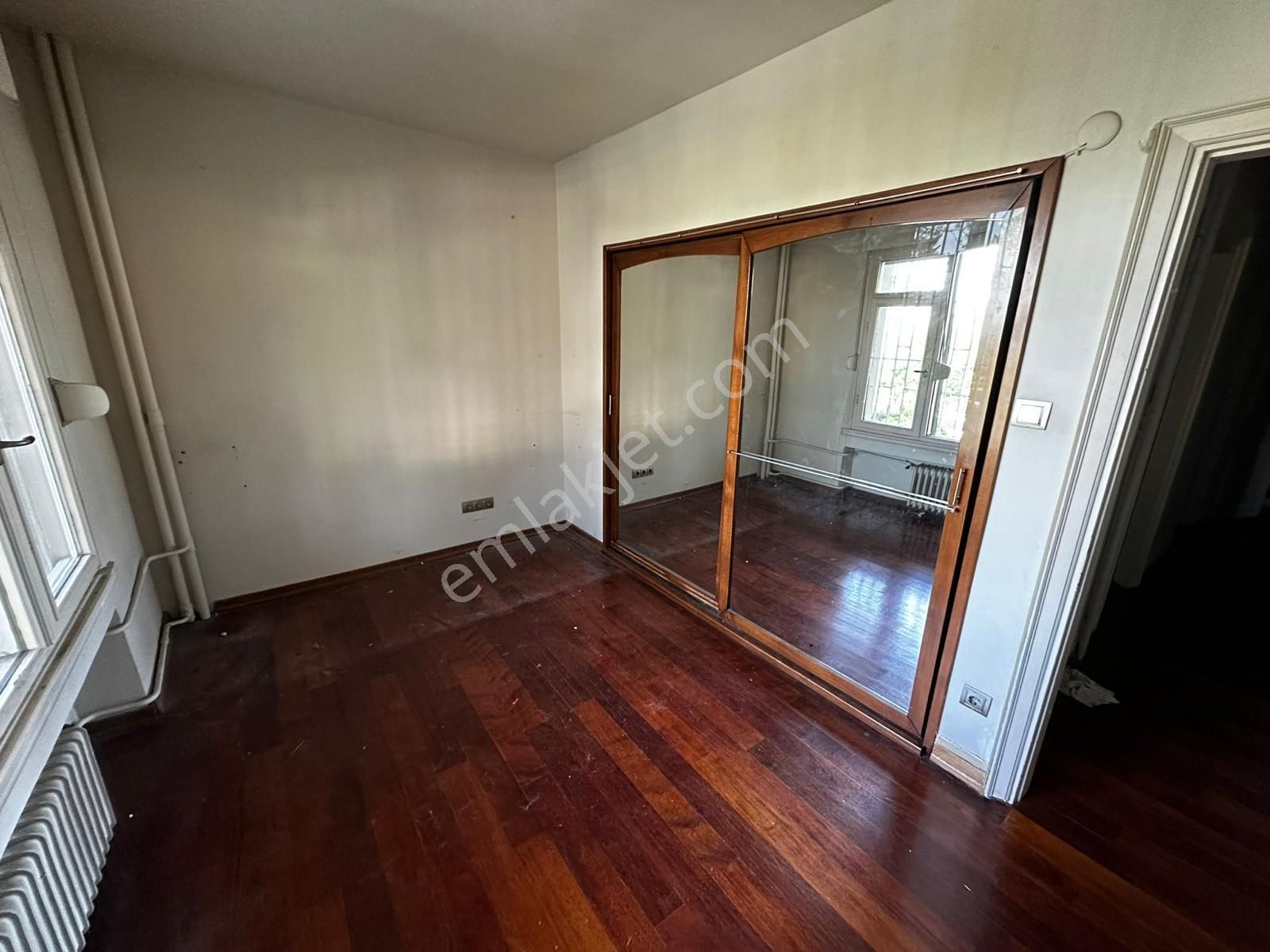 Ulus Solda Bahçe Kullanımlı 3.5+1 Otoparklı Satılık Daire - Görsel 28