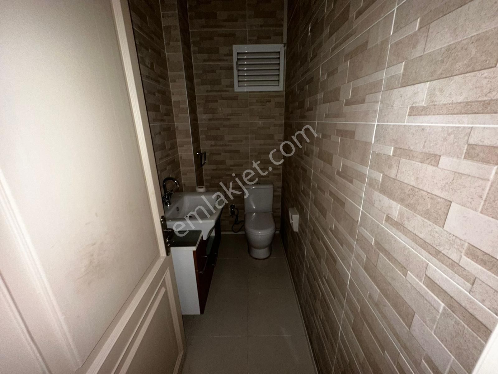 Ulus Solda Bahçe Kullanımlı 3.5+1 Otoparklı Satılık Daire - Görsel 17