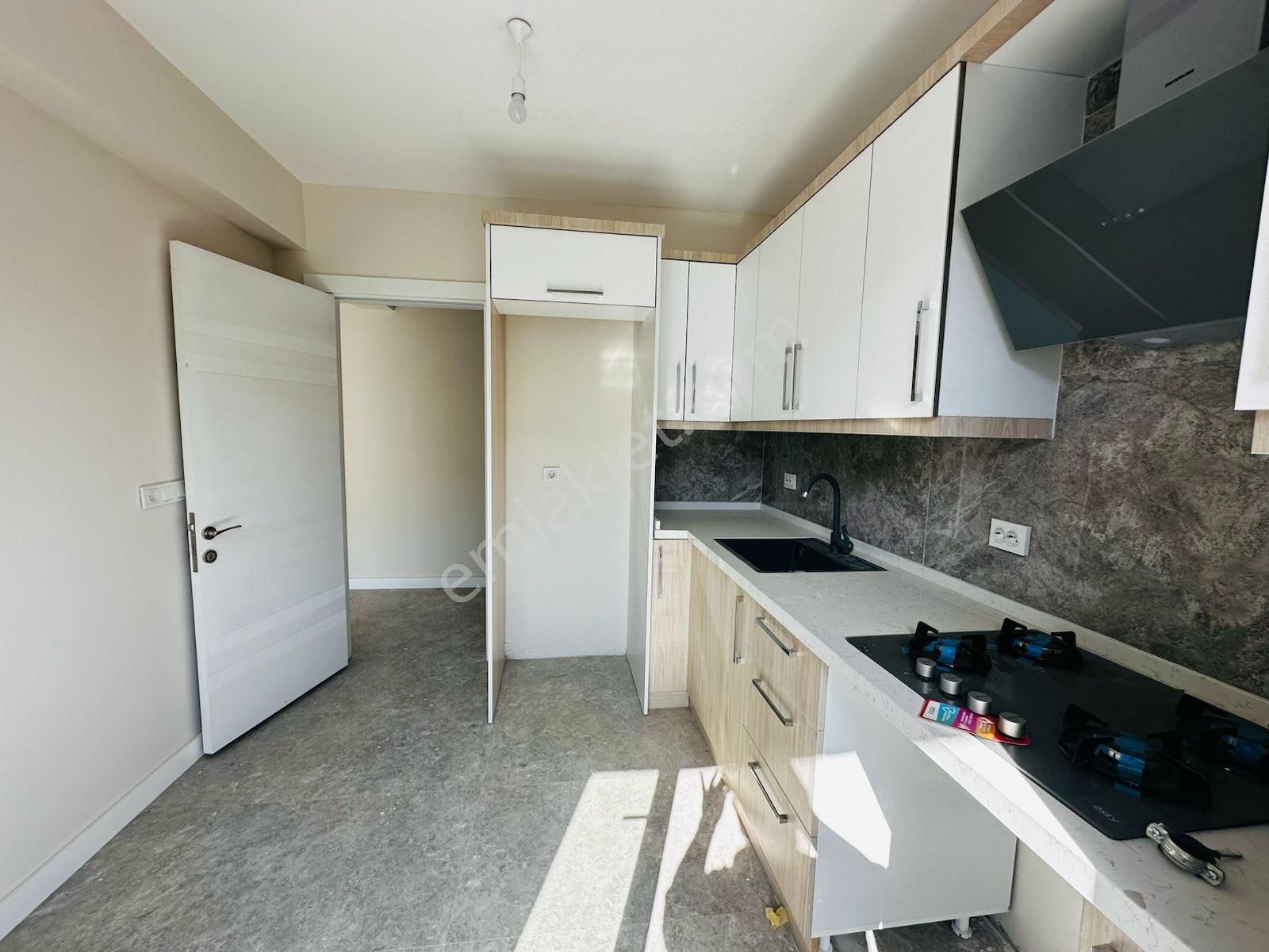 A Plus Gayrimenkulden Merkezi Konumda Dubleks 3+1 Kiralık Sıfır Lüks Daire