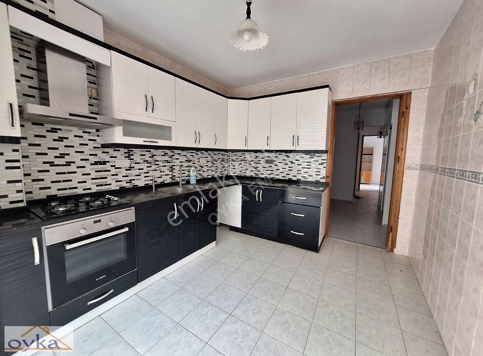 Dalaman Merkez De 3+1 150m2 Kapalı Mutfak Satılık Daire