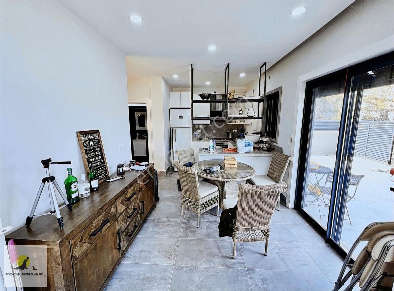 Foça Emlak'tan Sazlıca Da Satılık Muhteşem Konumda 3+1 Taş Villa - Görsel 22