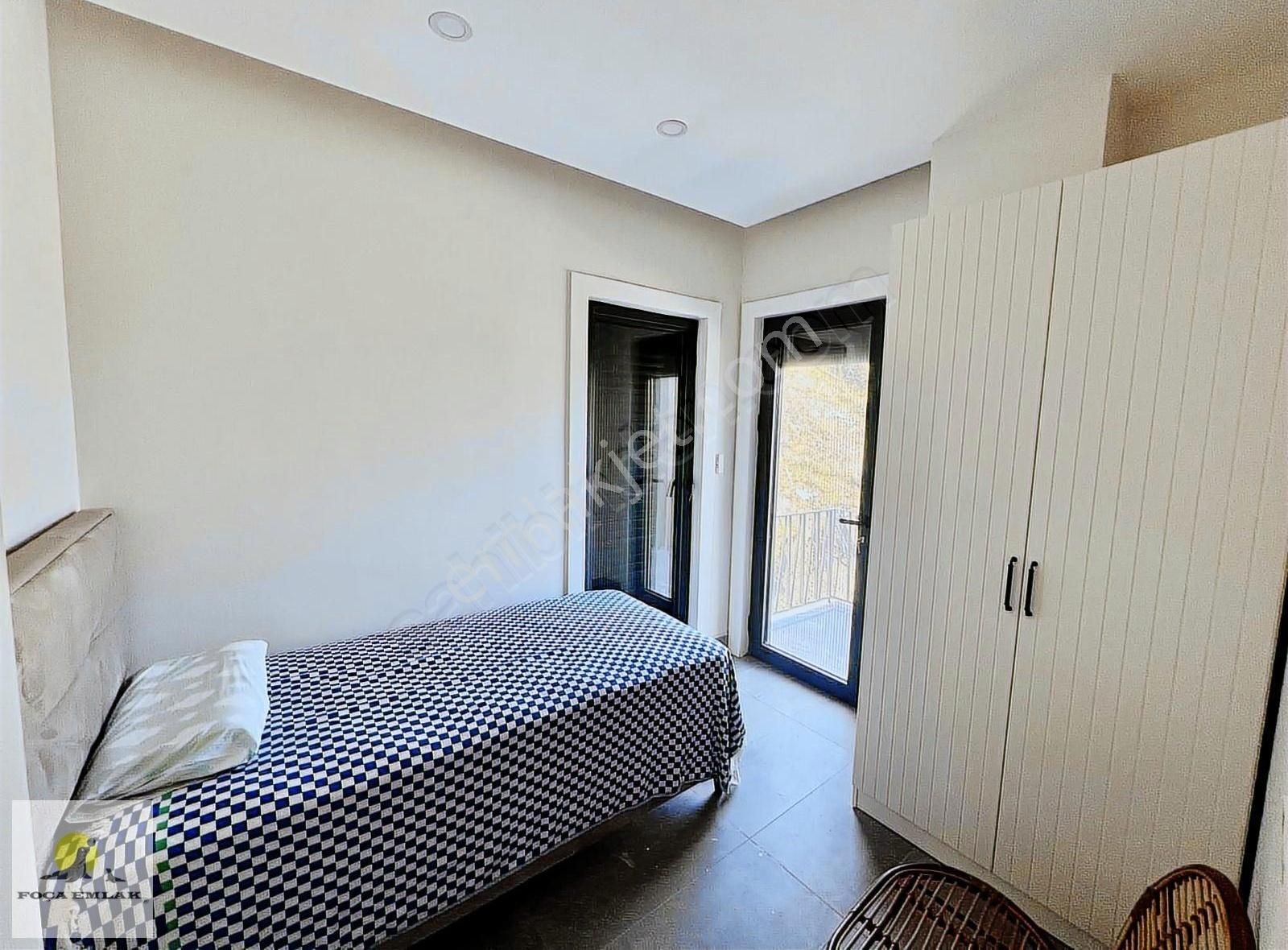 Foça Emlak'tan Sazlıca Da Satılık Muhteşem Konumda 3+1 Taş Villa - Görsel 31