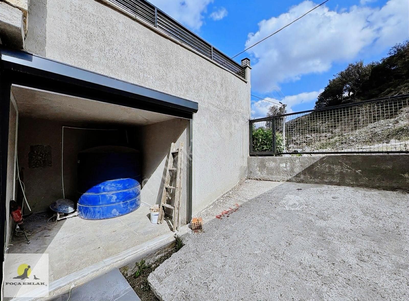 Foça Emlak'tan Sazlıca Da Satılık Muhteşem Konumda 3+1 Taş Villa - Görsel 24