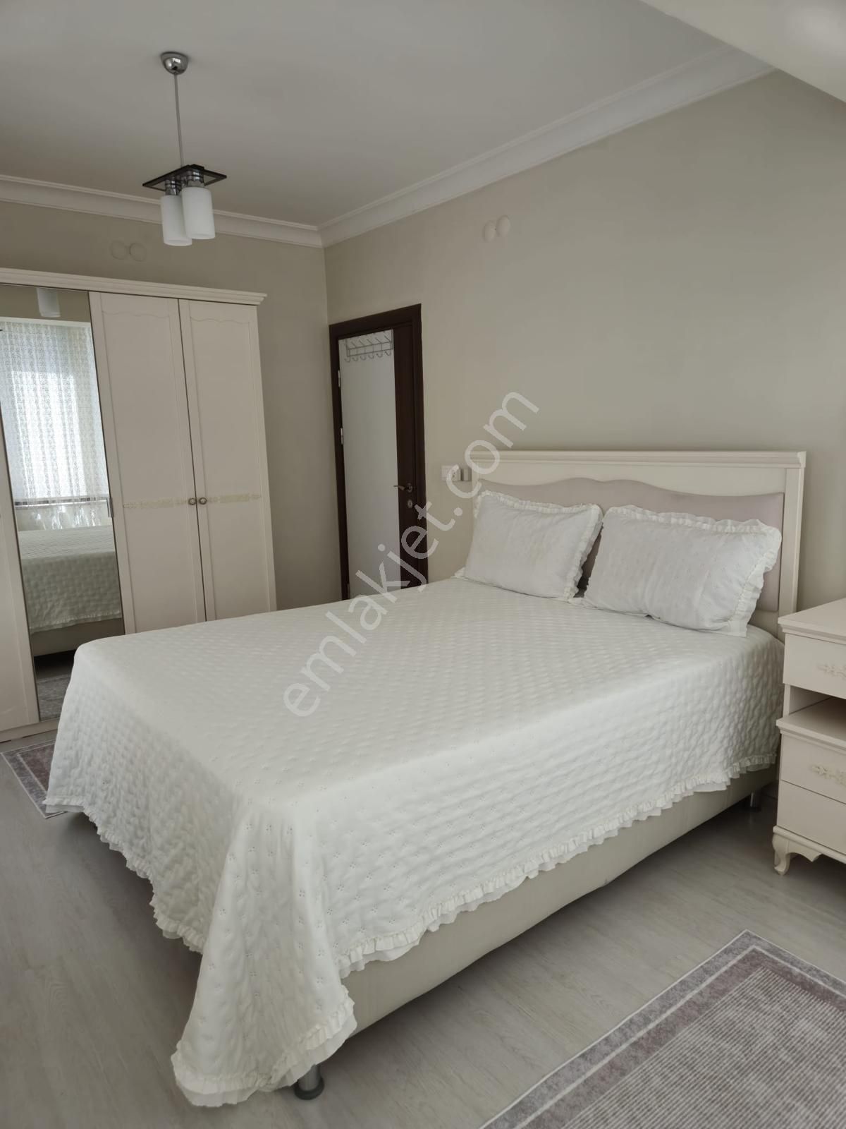 Yunuseli Akyıldızda Satılık 3+1 Daire Enerji Gayrimenkul