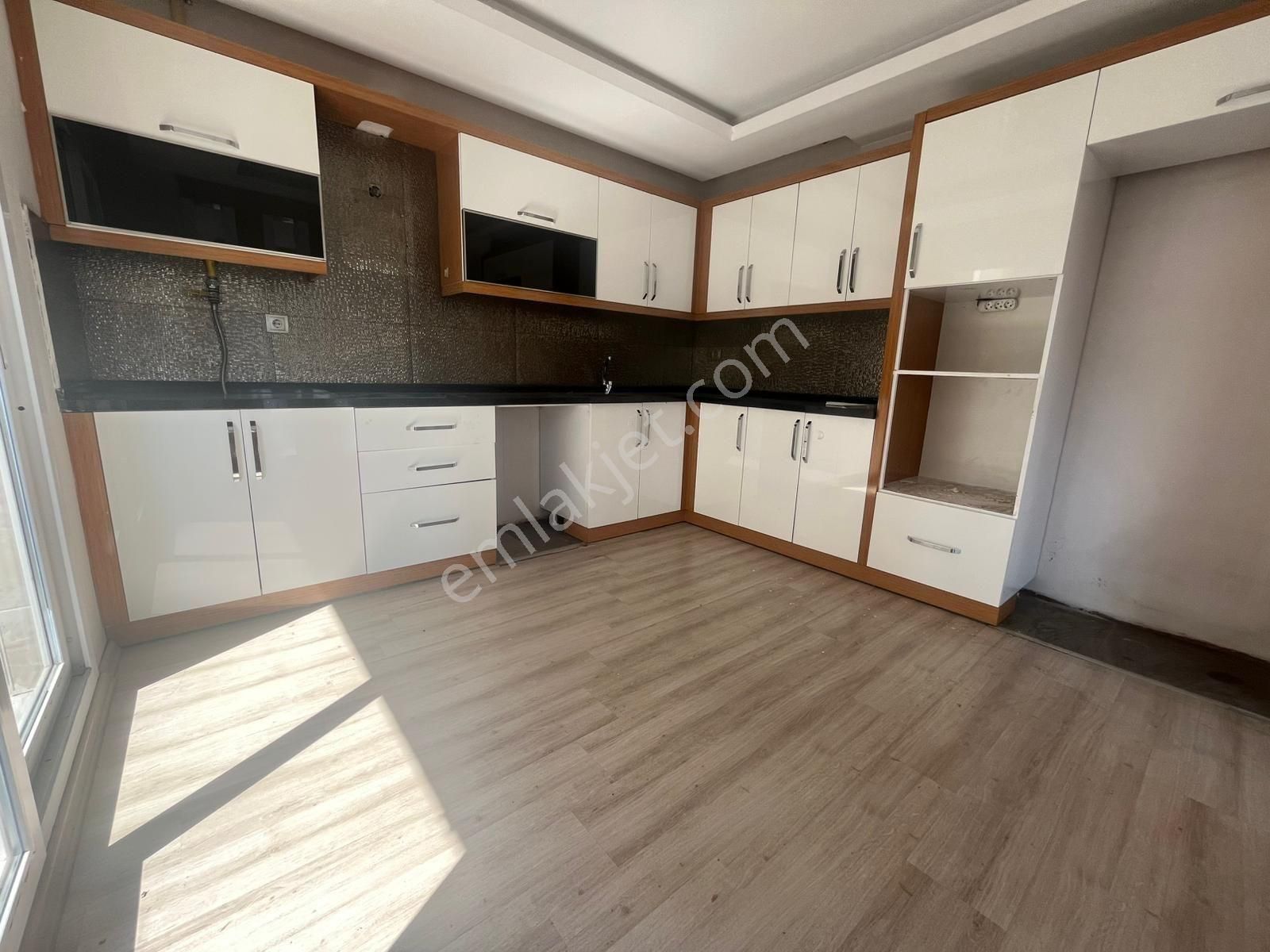 Ra Gayrimenkul Fatih Konutları Satılık Ferah 4+1 Daire