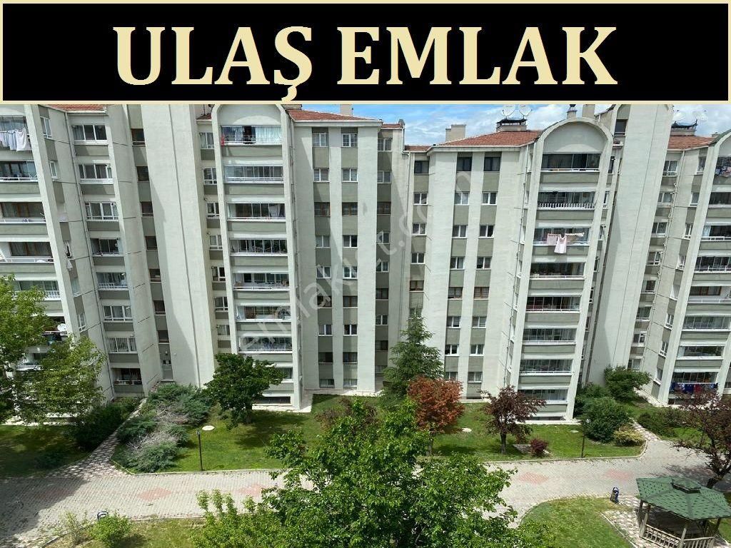 Ulaş Emlak Elvankent Gimsa Karşısı Site İçi Çift Asansörlü