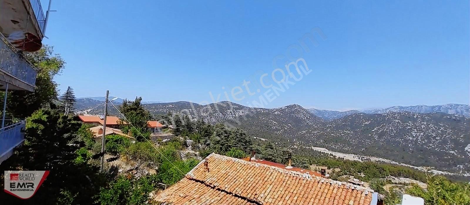 Antalya Akseki Geriş Mahallesinde Müstakil Taş Köy Evi