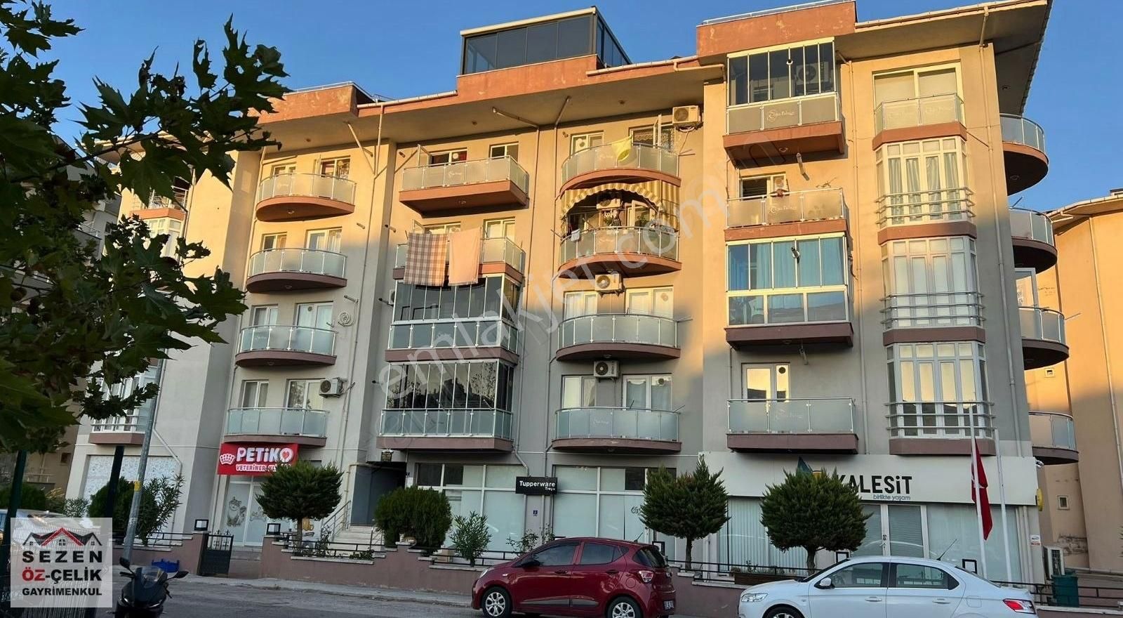 Çanakkale Merkez Barbaros Mah. Geniş 2+1 Satilik Daire