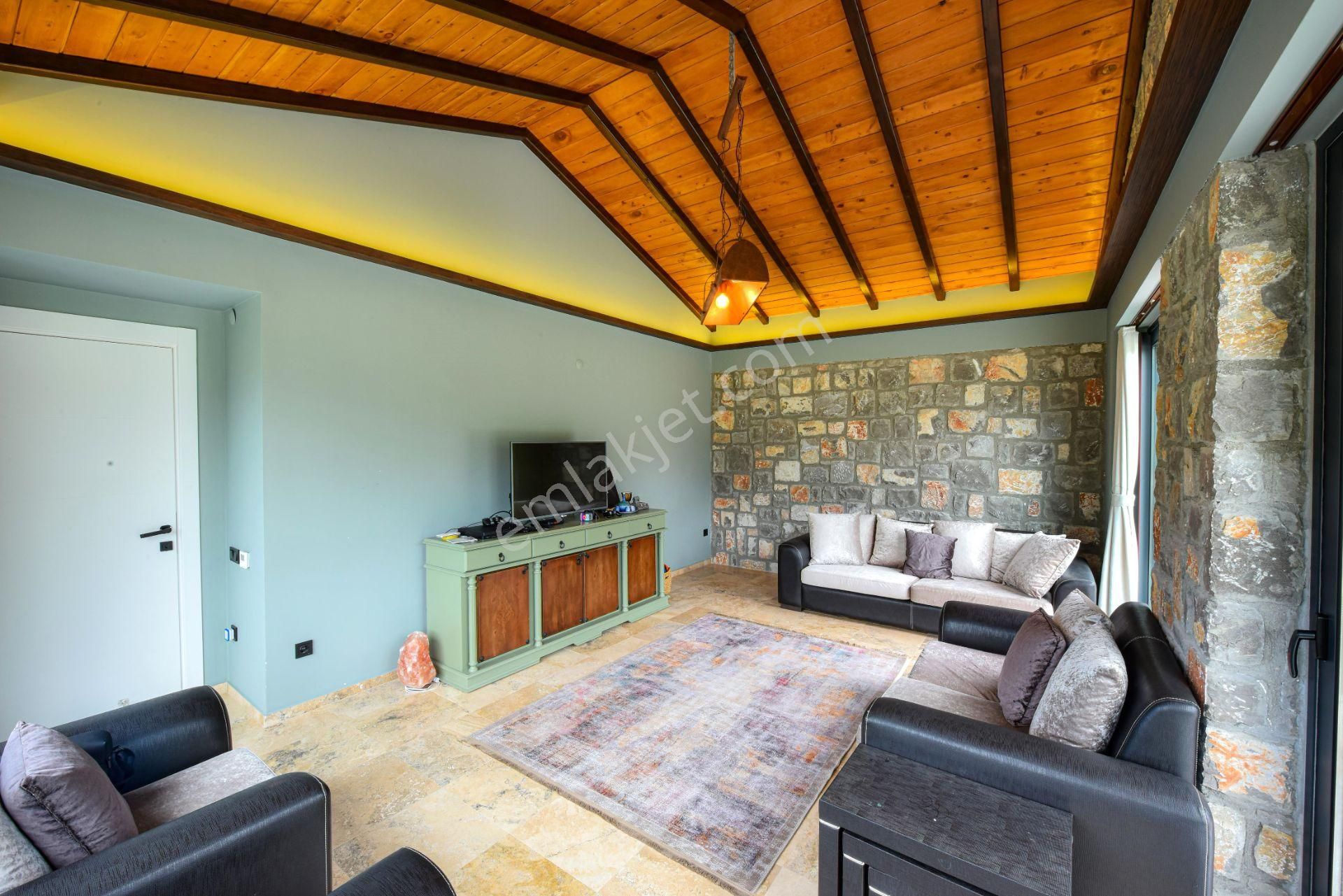 Goldhouse Dan Satılık Villa Muhteşem Orman Manzaralı 5+2 - Görsel 20