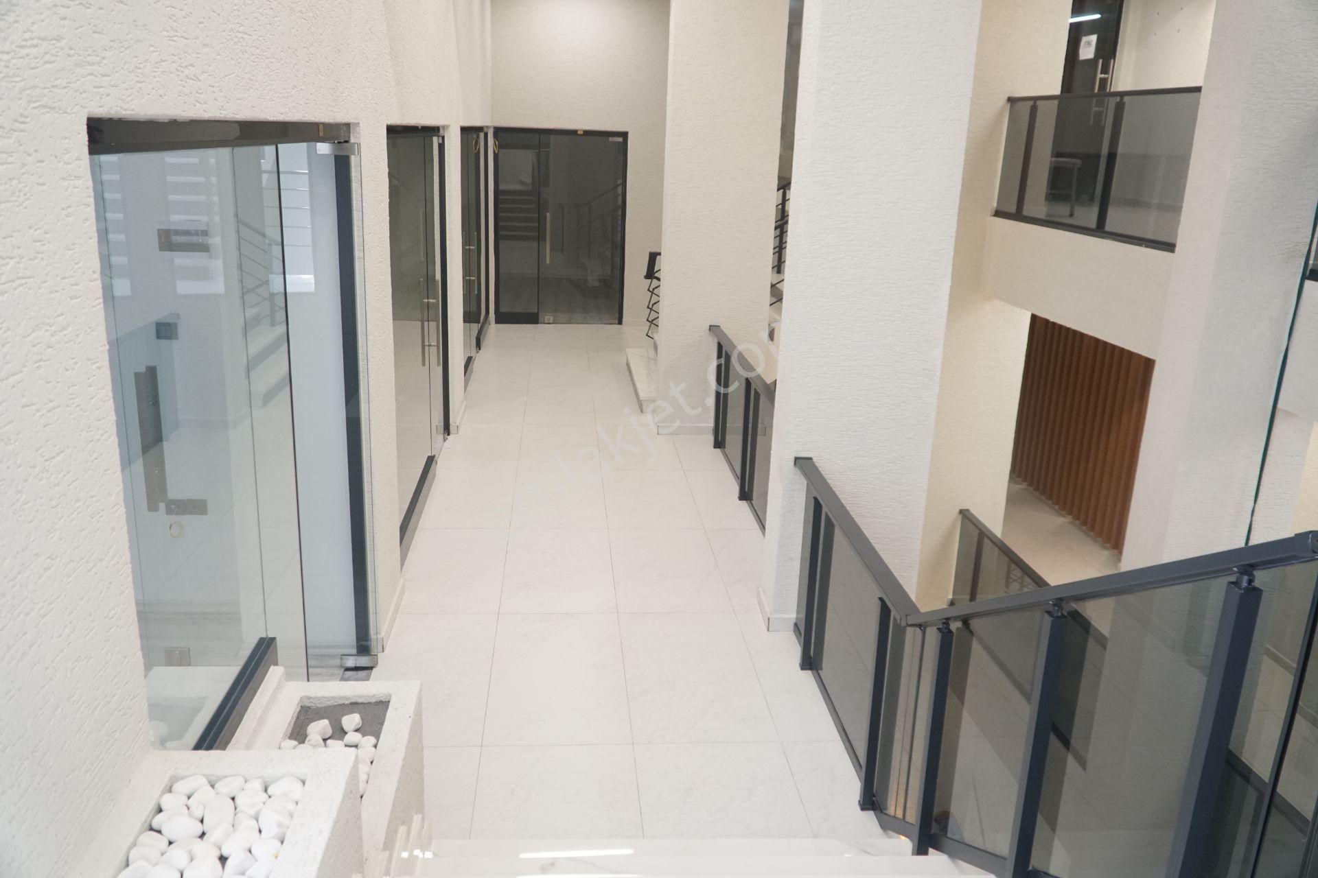 Trabzon İskenderpaşa(meydan 'da) Kiralık Ofisler - Görsel 17