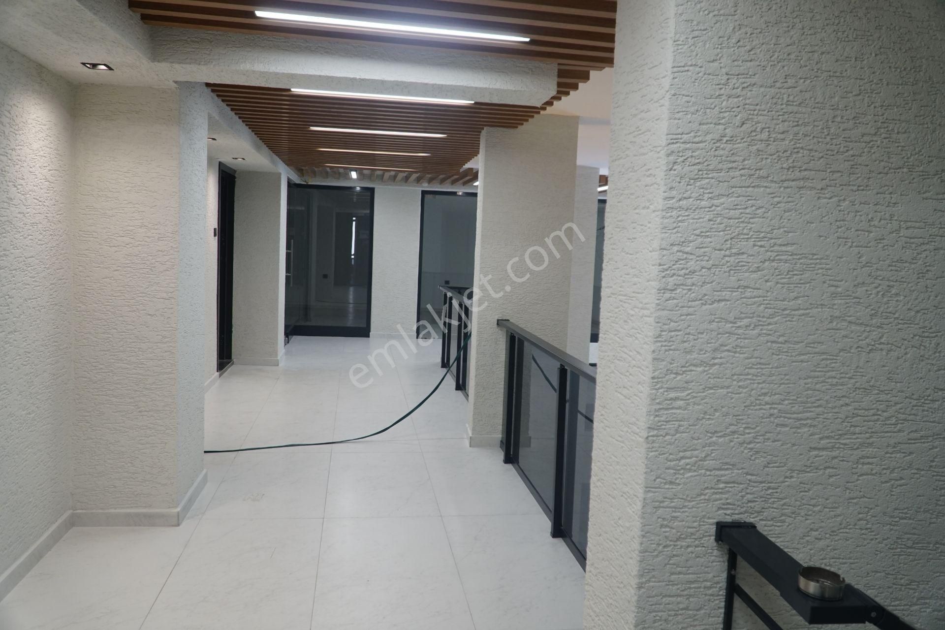 Trabzon İskenderpaşa(meydan 'da) Kiralık Ofisler - Görsel 8