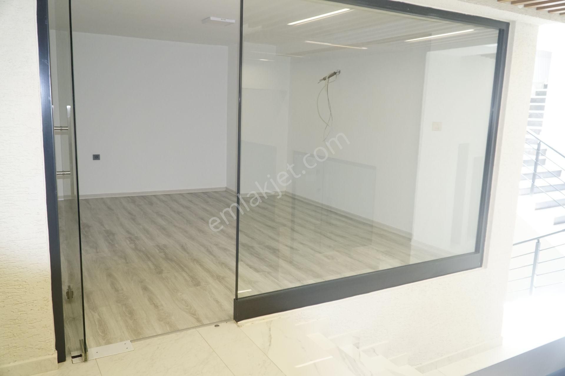 Trabzon İskenderpaşa(meydan 'da) Kiralık Ofisler - Görsel 11