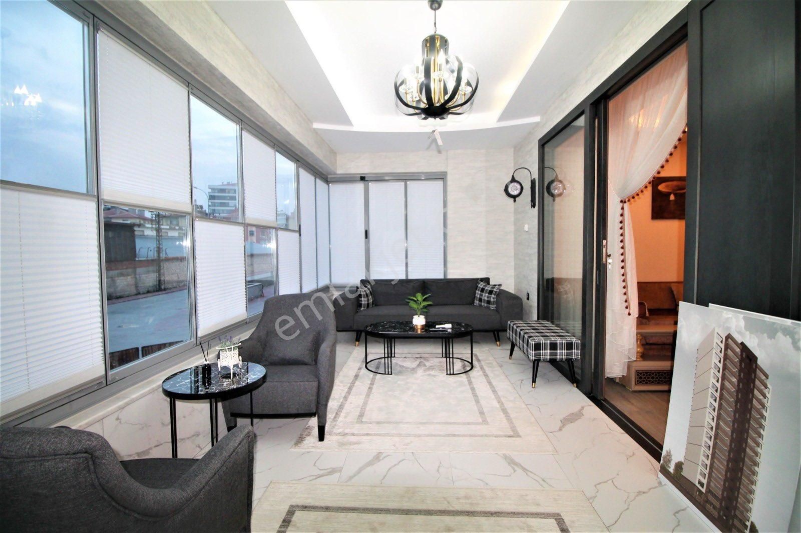 Şefikcanda En Büyük 4+1 Lüx Daire