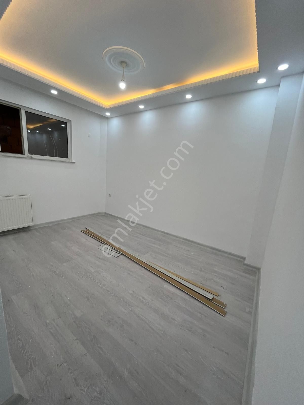 Gold Vadi Grupdan Arnavutköy Merkezde Satılık Daire