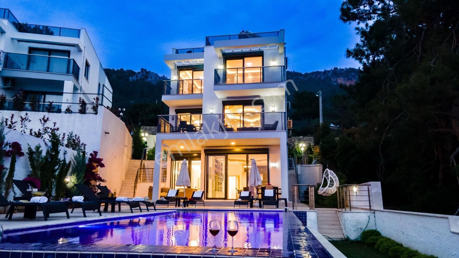 Goldhouse Dan Satılık Villa Faralya Da Muhteşem Manzaralı 6+2 - Görsel 26