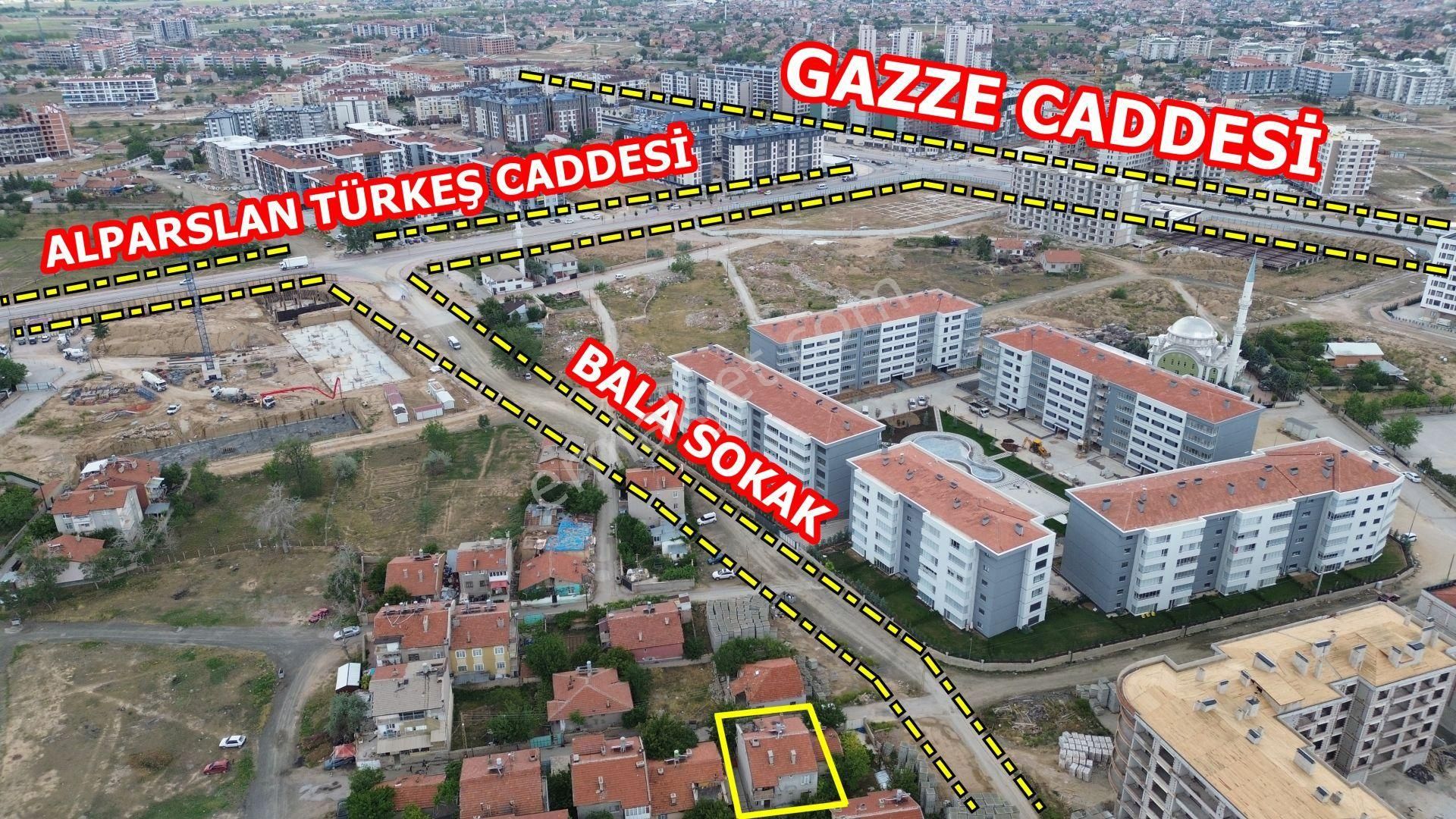 Tekin Oğlun'dan Meram Yenişehir Mh. 2 Katlı Müstakil Ev