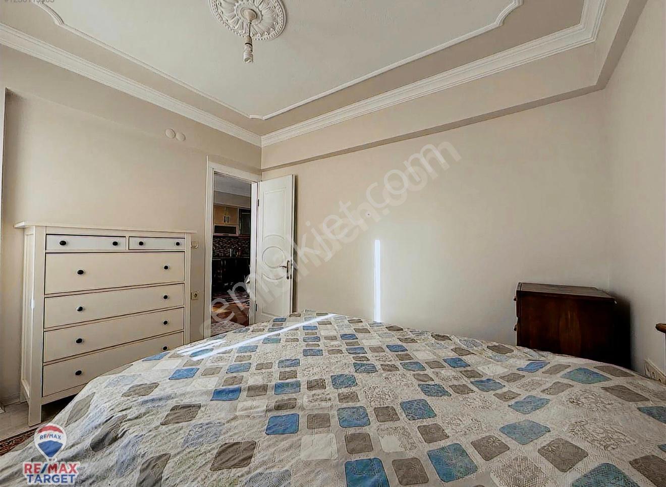 Gencellide Satılık 4+1 Bahçeli Ve Teraslı Denize 100 Metrede Daire - Görsel 17