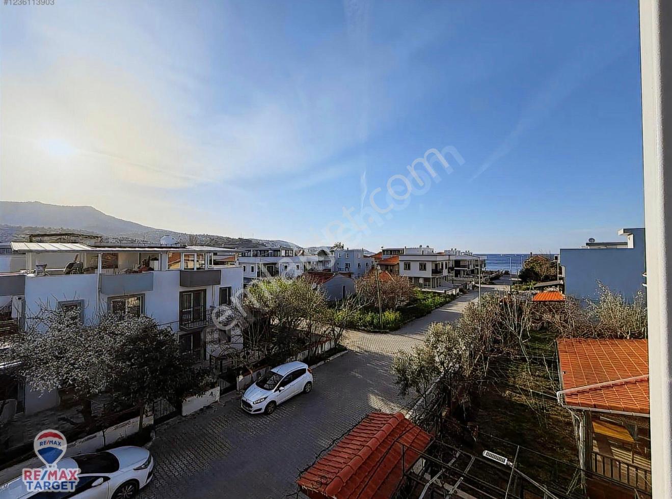 Gencellide Satılık 4+1 Bahçeli Ve Teraslı Denize 100 Metrede Daire - Görsel 11