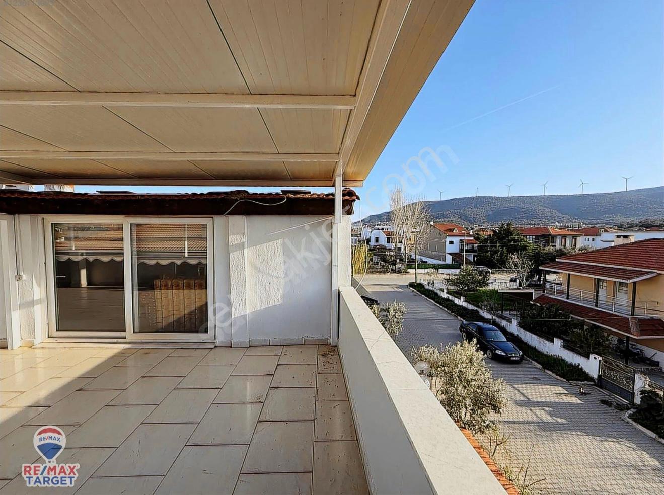 Gencellide Satılık 4+1 Bahçeli Ve Teraslı Denize 100 Metrede Daire - Görsel 26