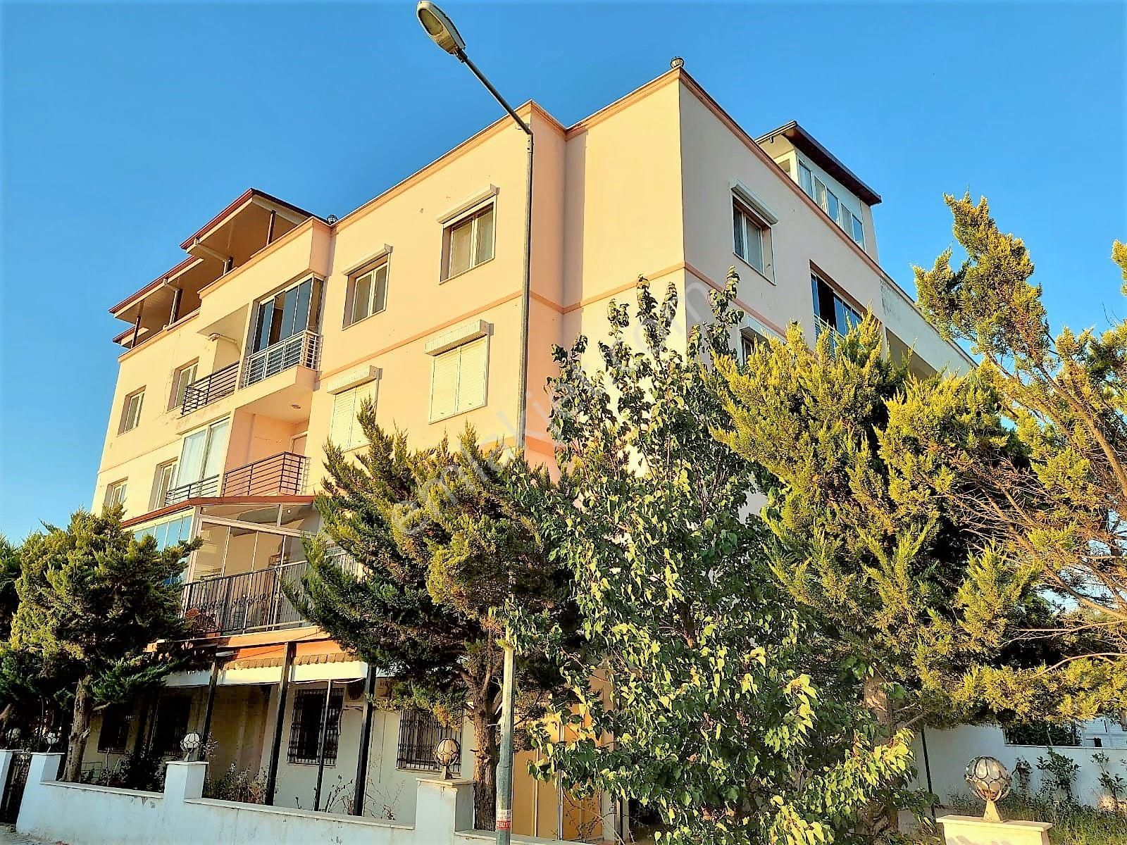 İzmir Seferihisar Ürkmez De Denize Çok Yakın Satılık Daire 3+1