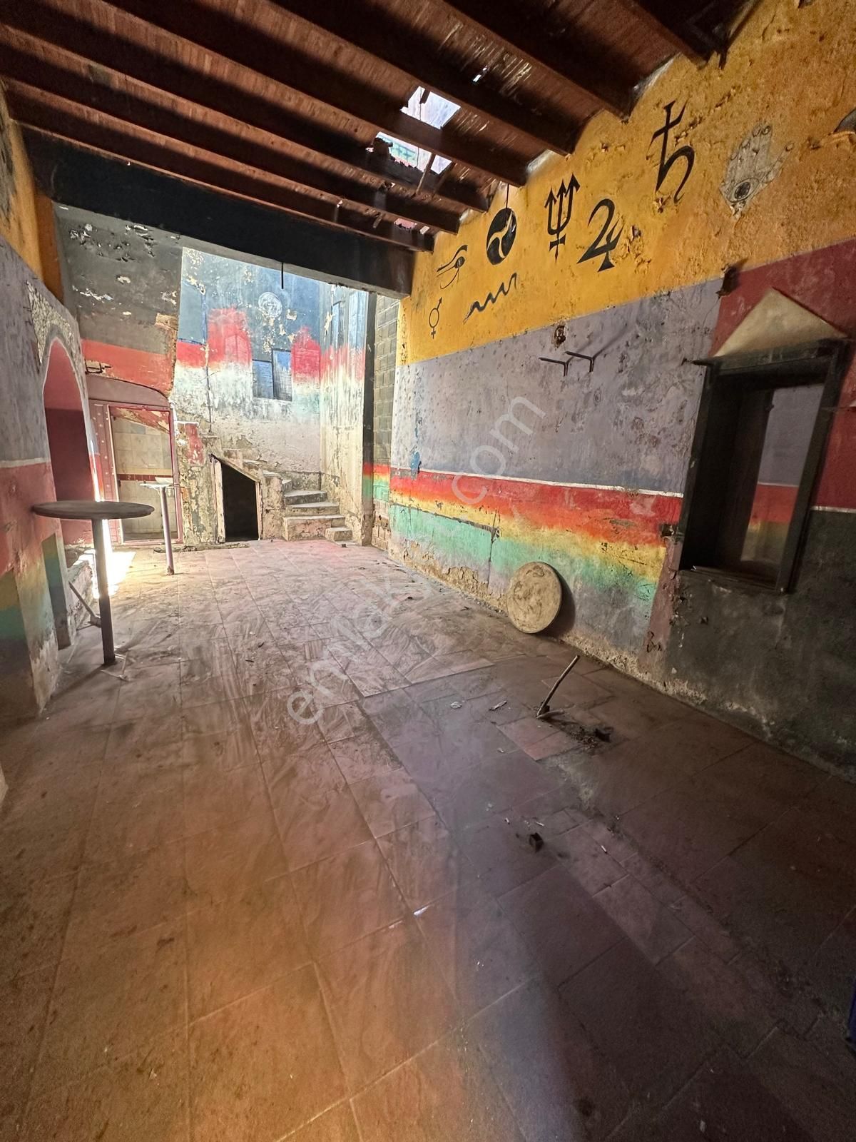 Kuşadası Kaleiçinde Fırsat Kelepir Dükkan / Depo - Görsel 14